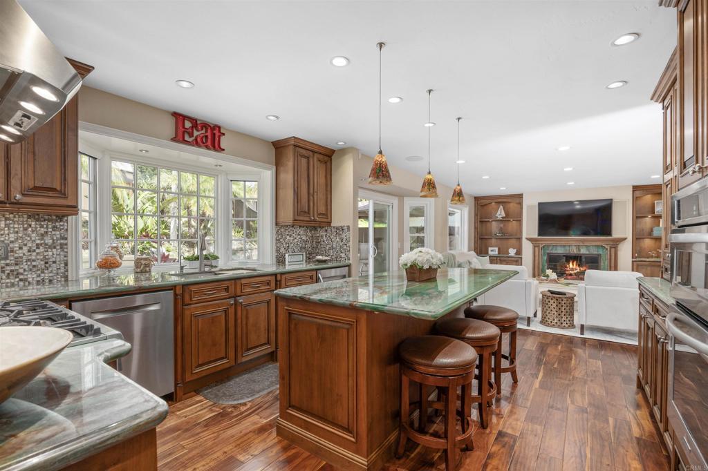 1025 Monterey Vista Way Encinitas, CA 92024 - Photo 13 of 51