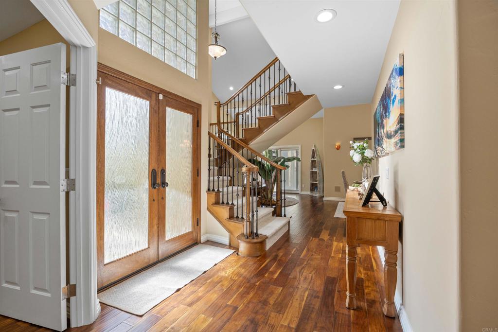 1025 Monterey Vista Way Encinitas, CA 92024 - Photo 5 of 51