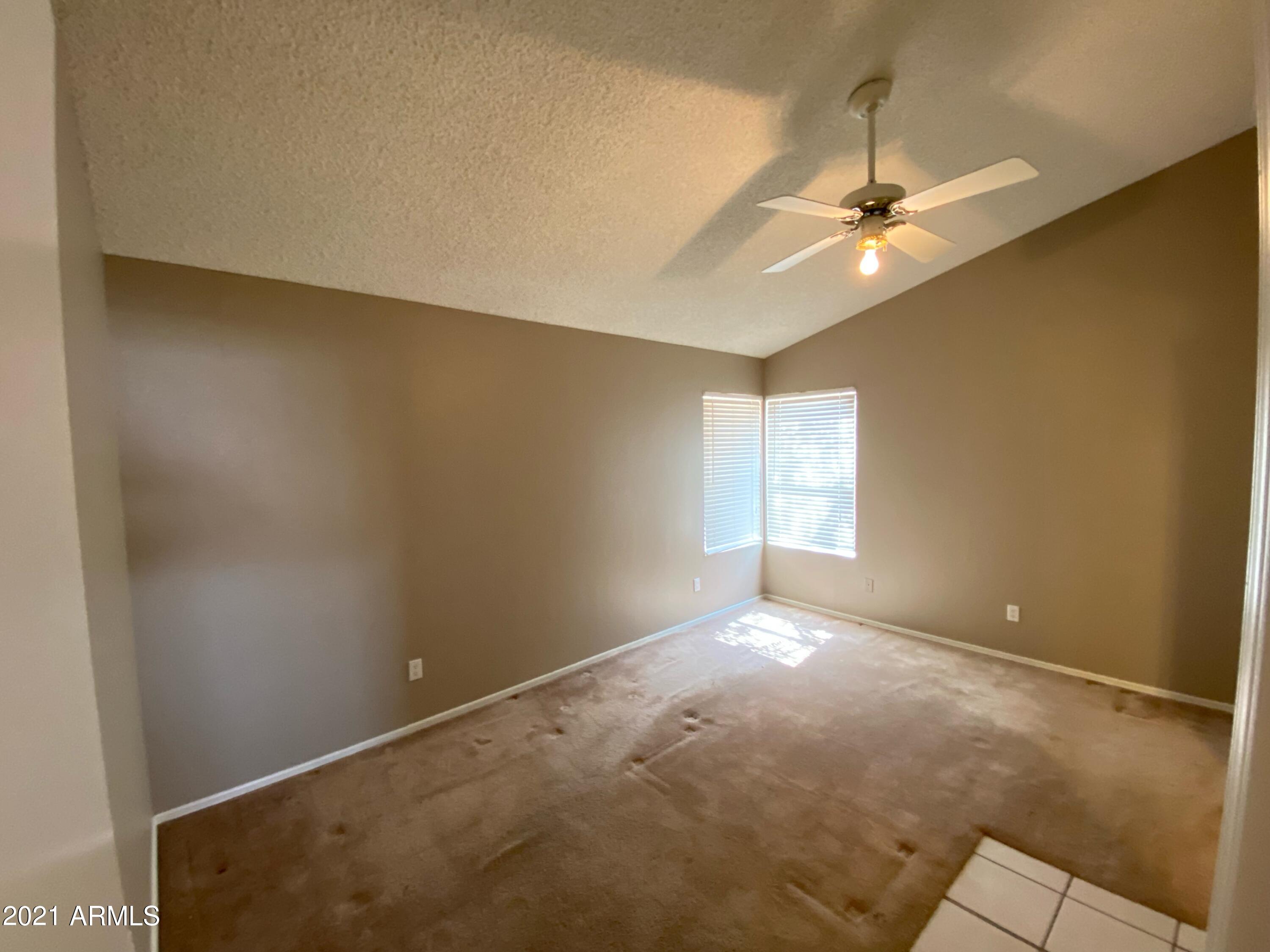 1017 East Utopia Road Phoenix, AZ 85024 - Photo 13 of 31 Utopia pic 4