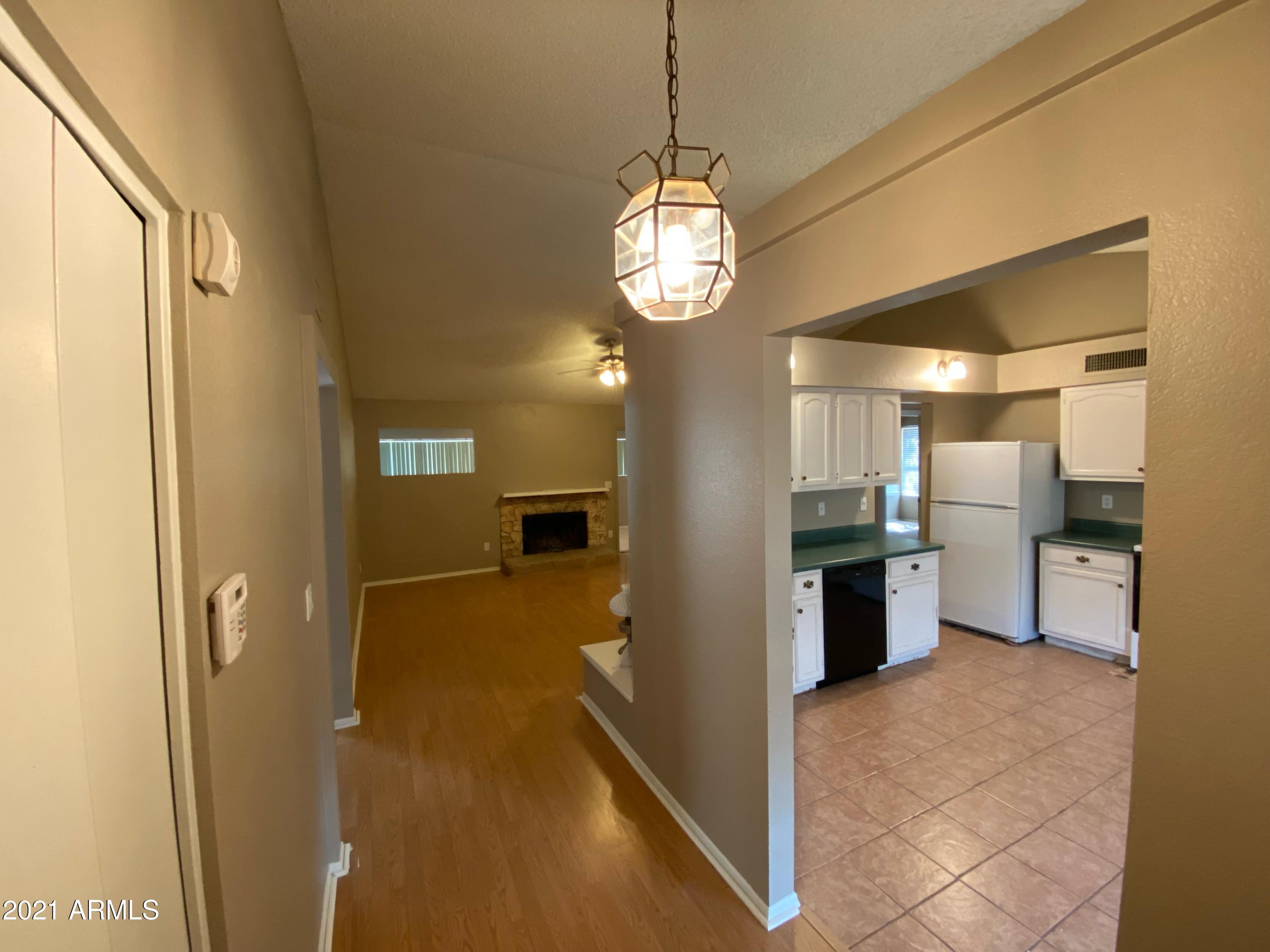 1017 East Utopia Road Phoenix, AZ 85024 - Photo 2 of 31 Utopia pic 22