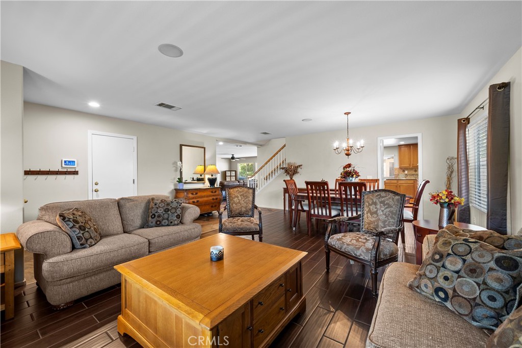 32810 The Old Road Castaic, CA 91384 - Photo 5 of 45 a living room with furniture kitchen view and a large window