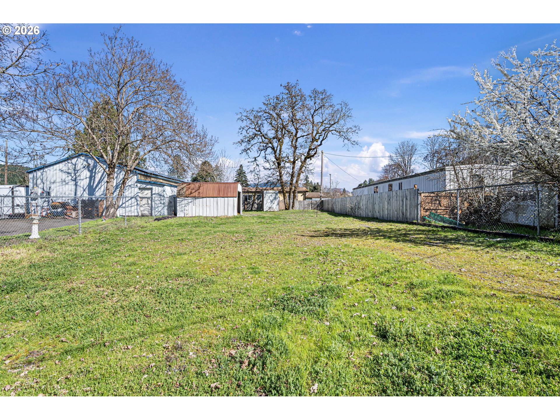 76317 Klohn Road Oakridge, OR 97463 - Photo 20 of 28 Backyard
