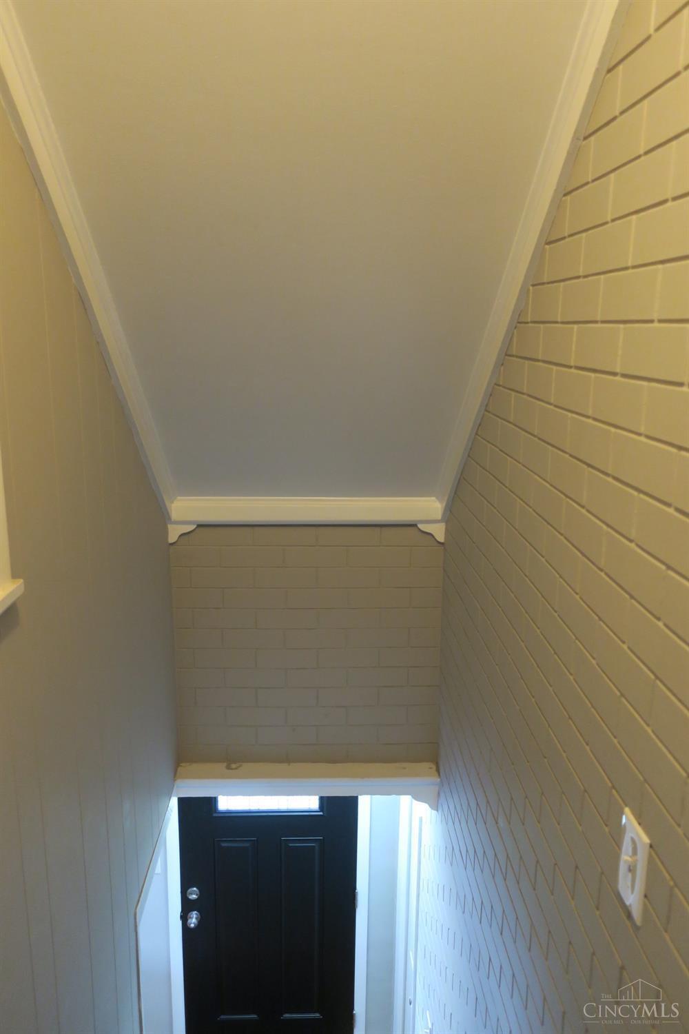 549 Anderson Ferry Road Cincinnati, OH 45238 - Photo 26 of 40