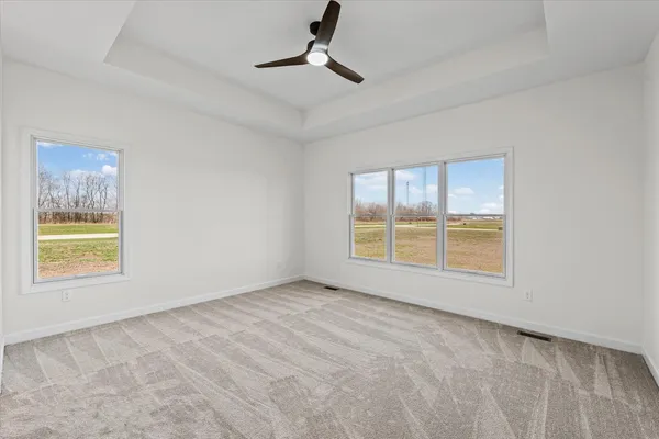 $429,000 | 4 Foxtrot Lane, Monticello, IL 61856