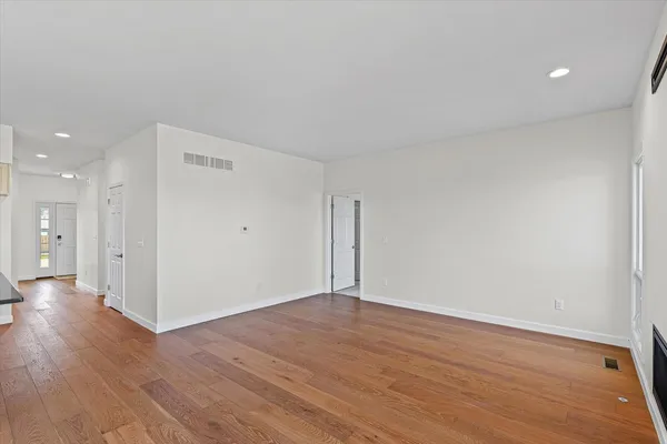 $429,000 | 4 Foxtrot Lane, Monticello, IL 61856