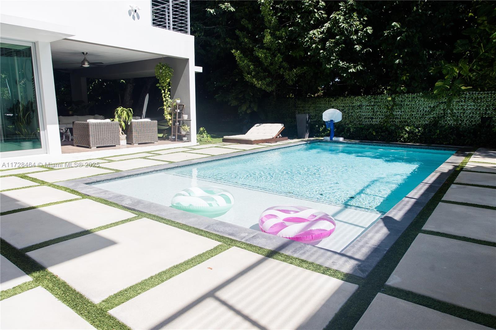 6790 Southwest 72nd Street South Miami, FL 33143 - Photo 2 of 34 a view of a outdoor space