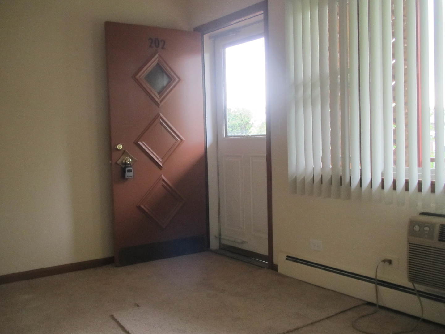 13 North Clifton Avenue, Unit 202 Park Ridge, IL 60068 - Photo 19 of 42