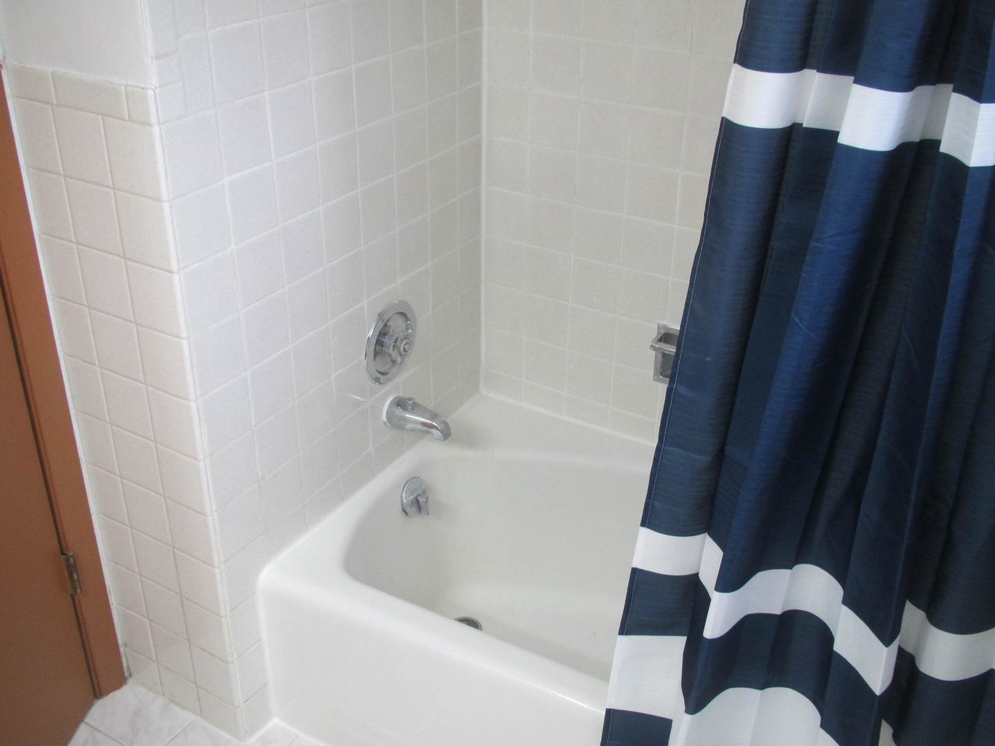 13 North Clifton Avenue, Unit 202 Park Ridge, IL 60068 - Photo 29 of 42