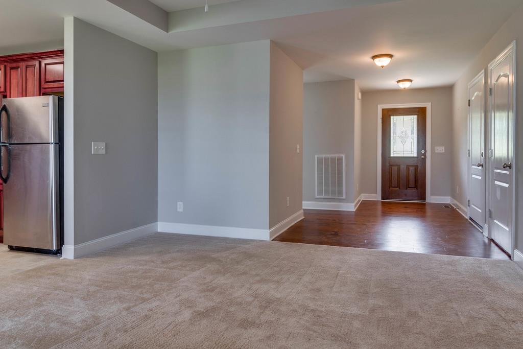 1604 Rugby Court Columbia, TN 38401 - Photo 8 of 27 Gallery Image 8