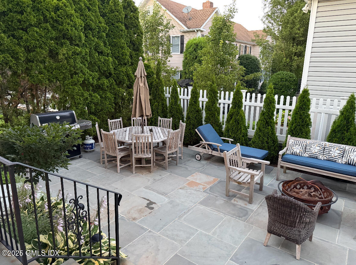 32 Harold Street, Unit B Cos Cob, CT 06807 - Photo 7 of 7 IMG_0537