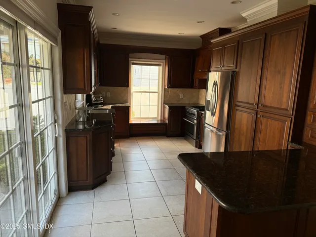 $8,500 | 32 Harold Street, Unit B, Cos Cob, CT 06807