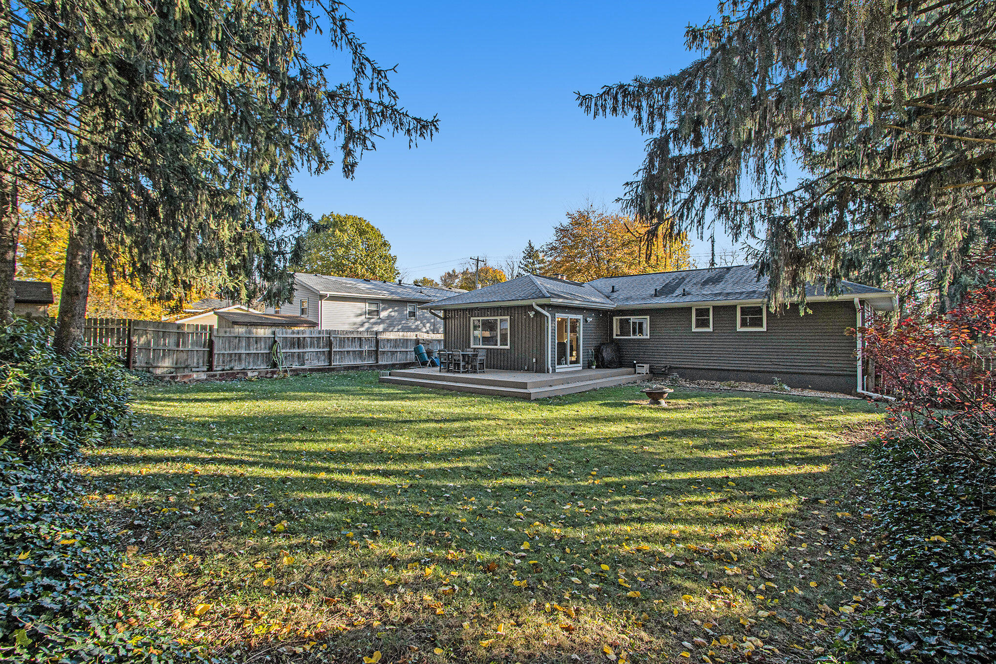 627 Piccadilly Road Kalamazoo, MI 49006 - Photo 22 of 26 022_627picadilly_34_862