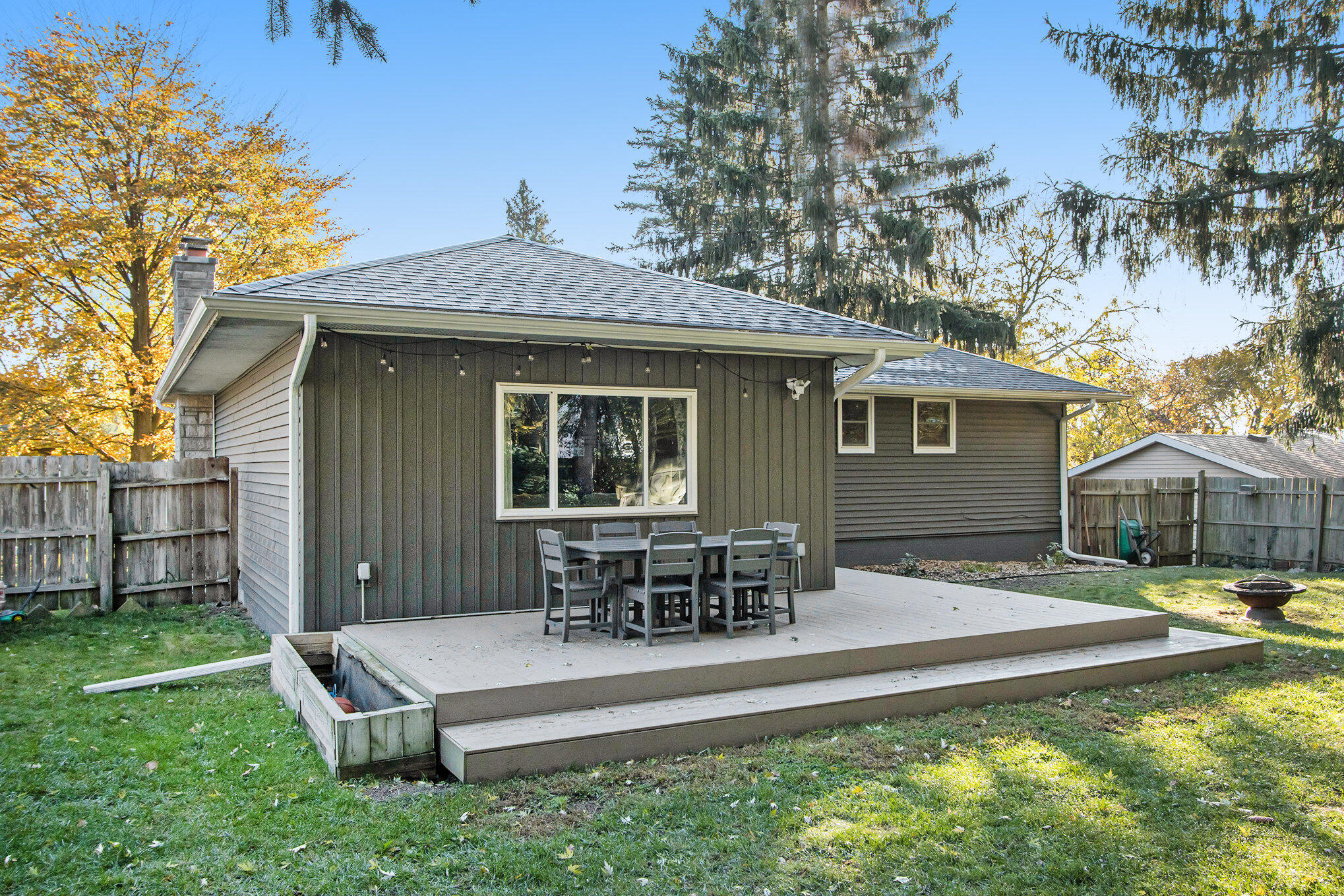 627 Piccadilly Road Kalamazoo, MI 49006 - Photo 25 of 26 025_627picadilly_37_131