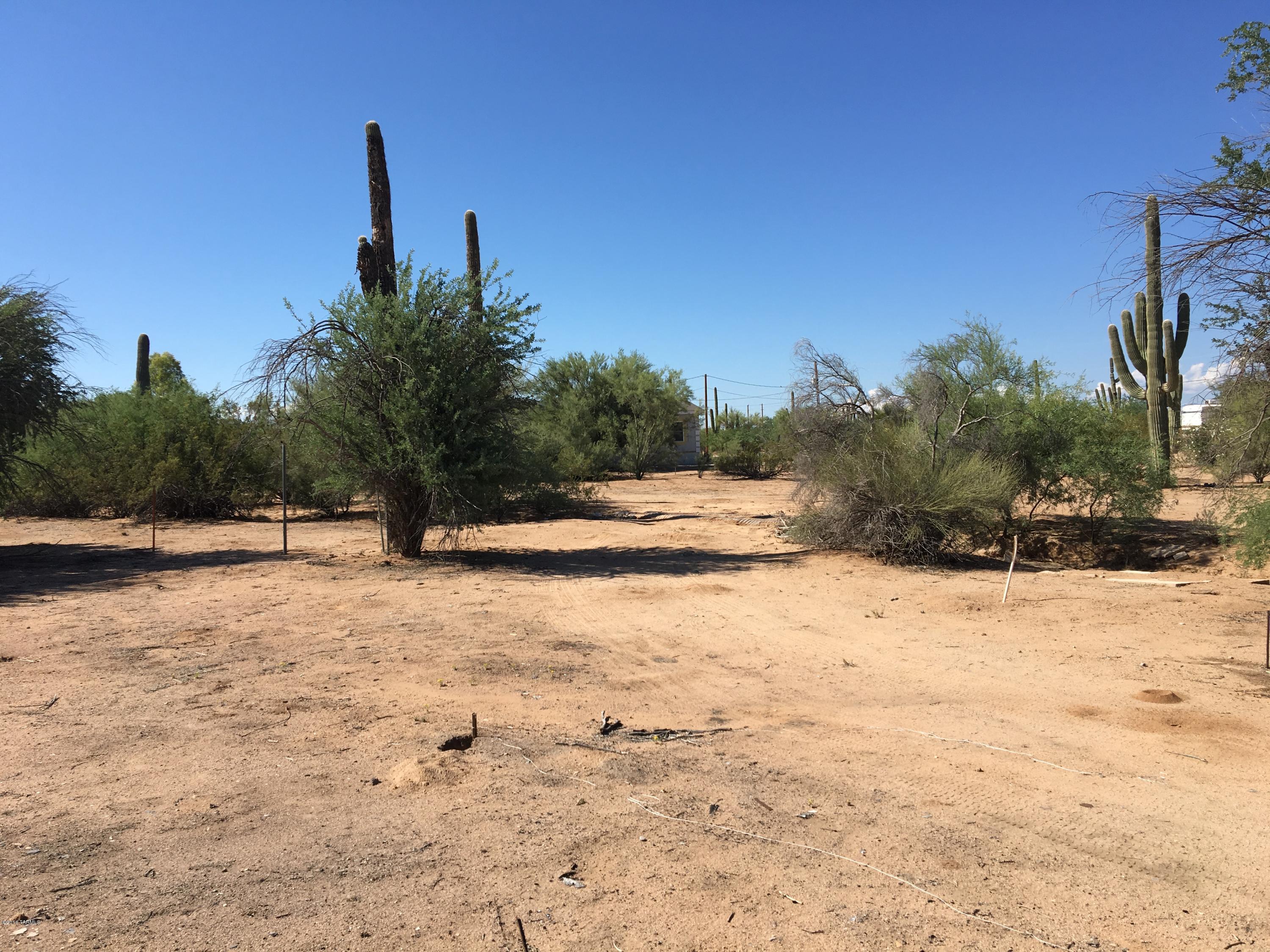 11493 West Ina Road Tucson, AZ 85743 - Photo 2 of 5 Gallery Image 2
