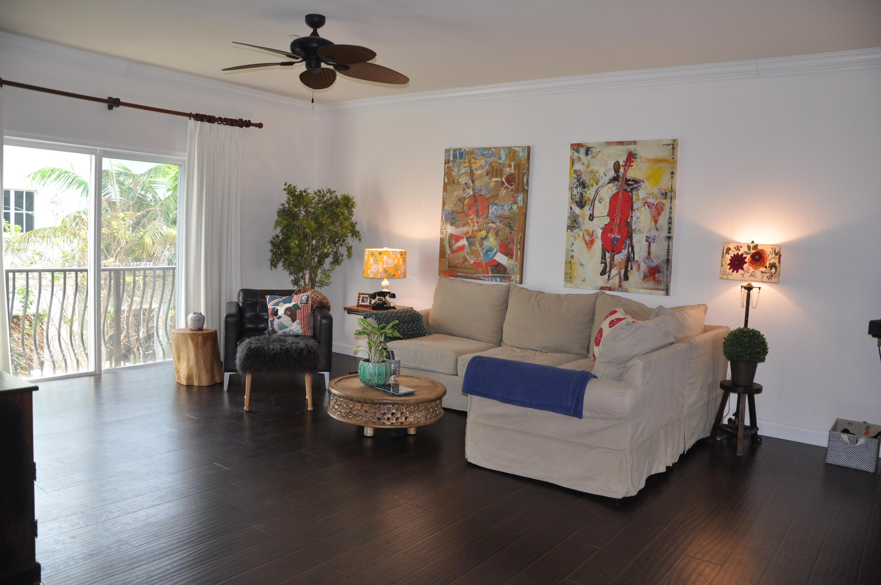 44 Northwest 7th Street Boca Raton, FL 33432 - Photo 8 of 24 Living Area