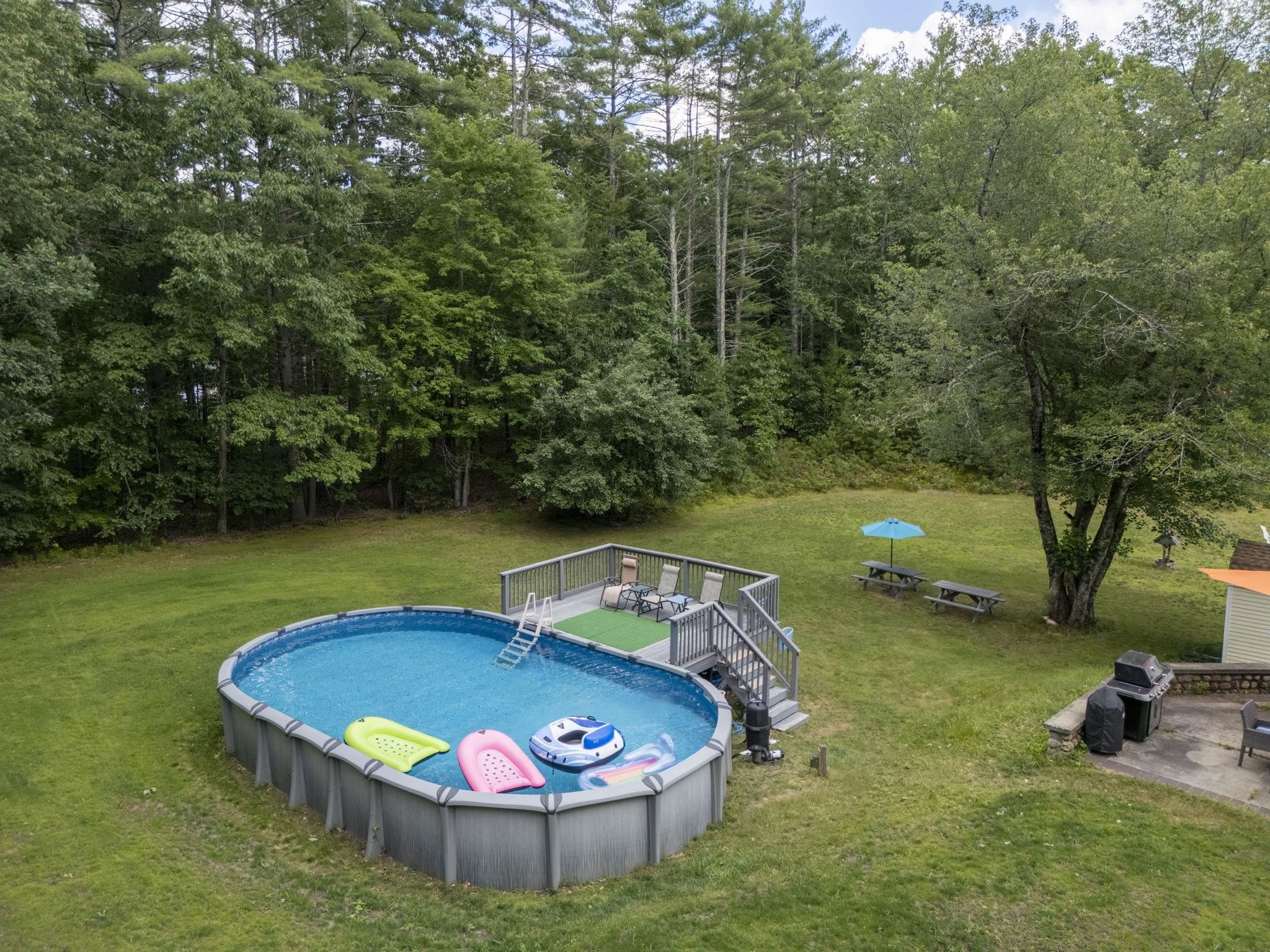 111 Shepard Home Road Chester, NH 03036 - Photo 32 of 37