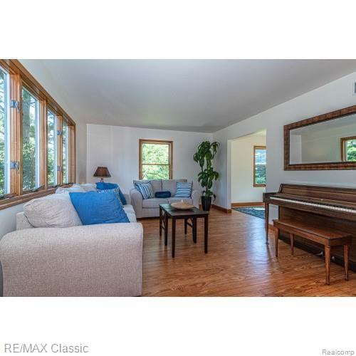 main house living rm