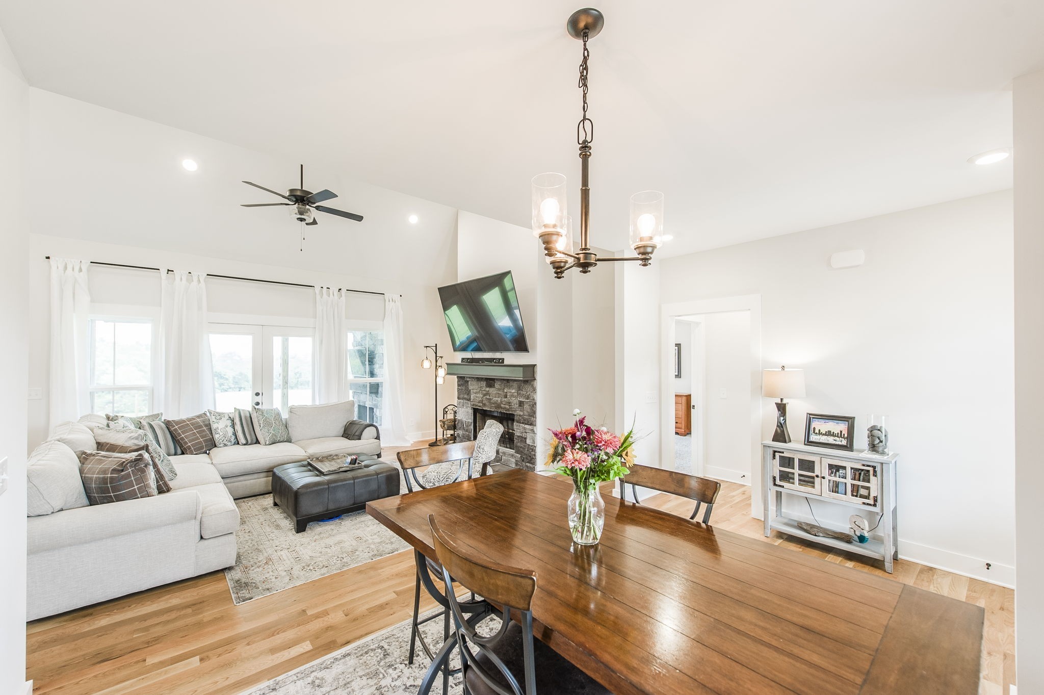 3186 Battle Creek Road Springfield, TN 37172 - Photo 13 of 59 a living room with furniture and wooden floor