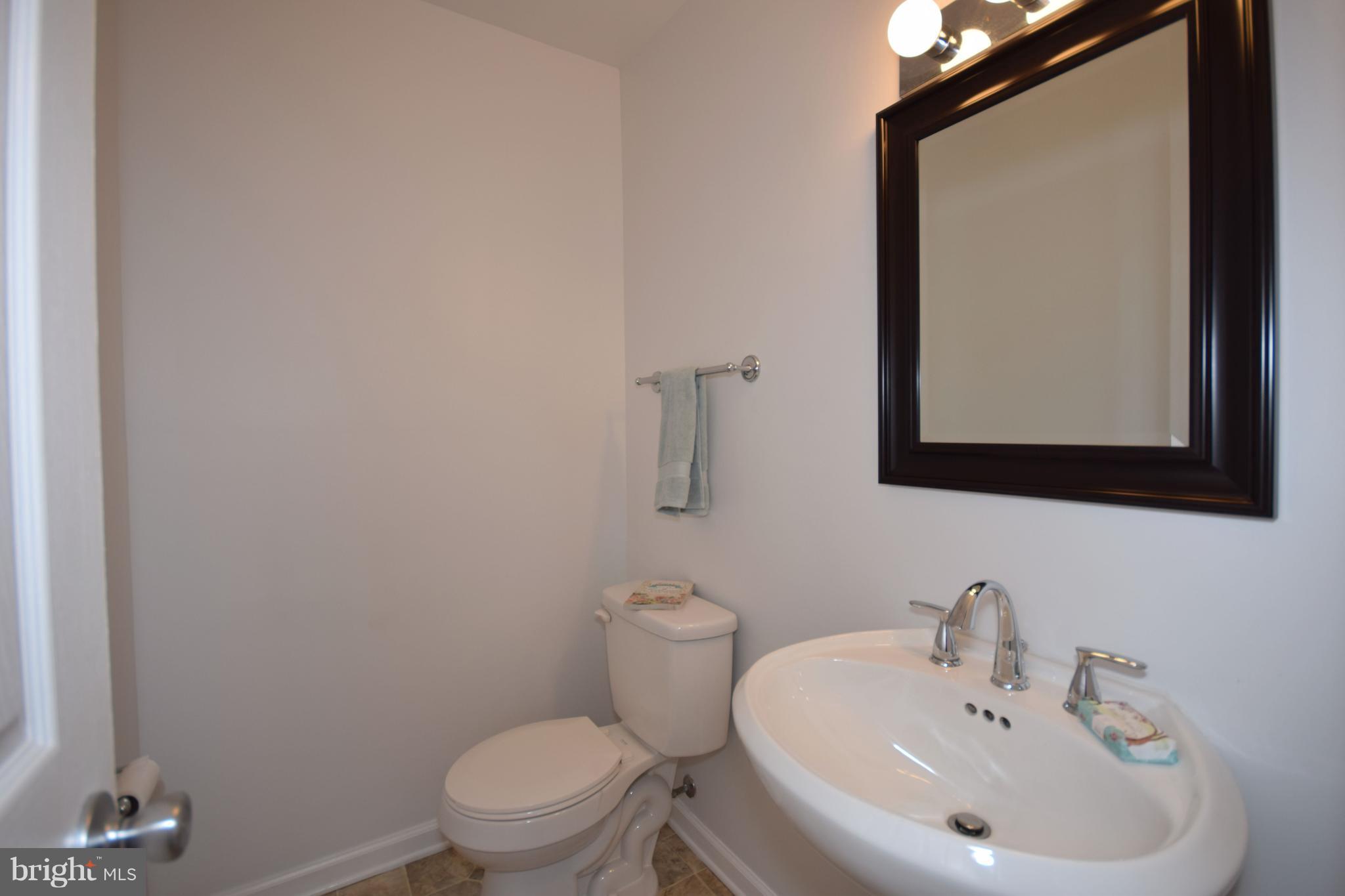 104 Jamestown Road Front Royal, VA 22630 - Photo 23 of 30 Bathroom