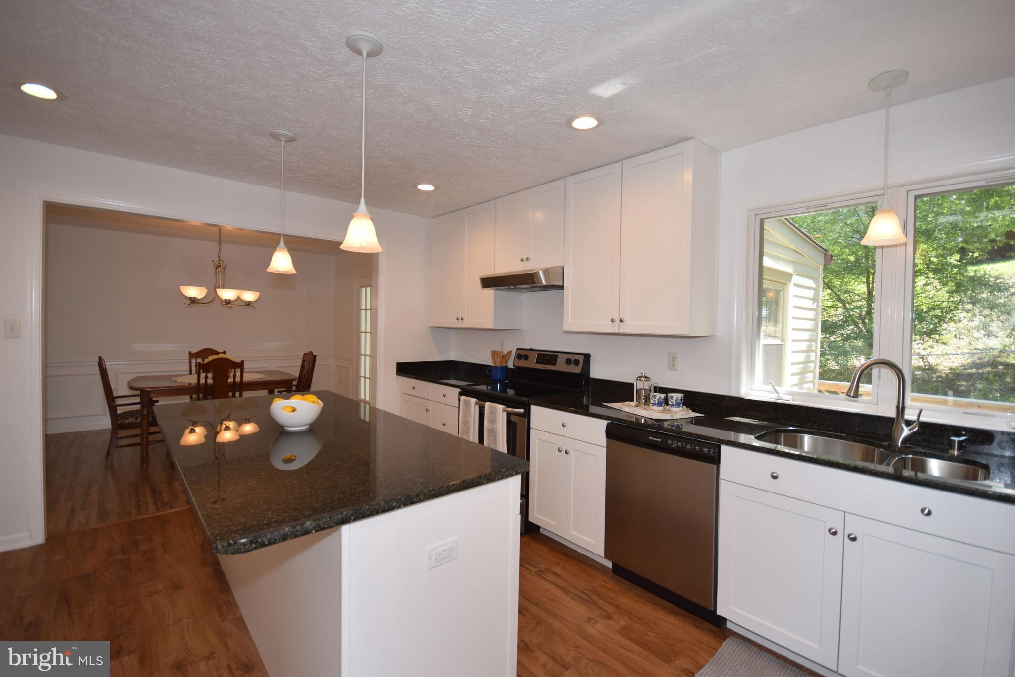 104 Jamestown Road Front Royal, VA 22630 - Photo 9 of 30 Kitchen