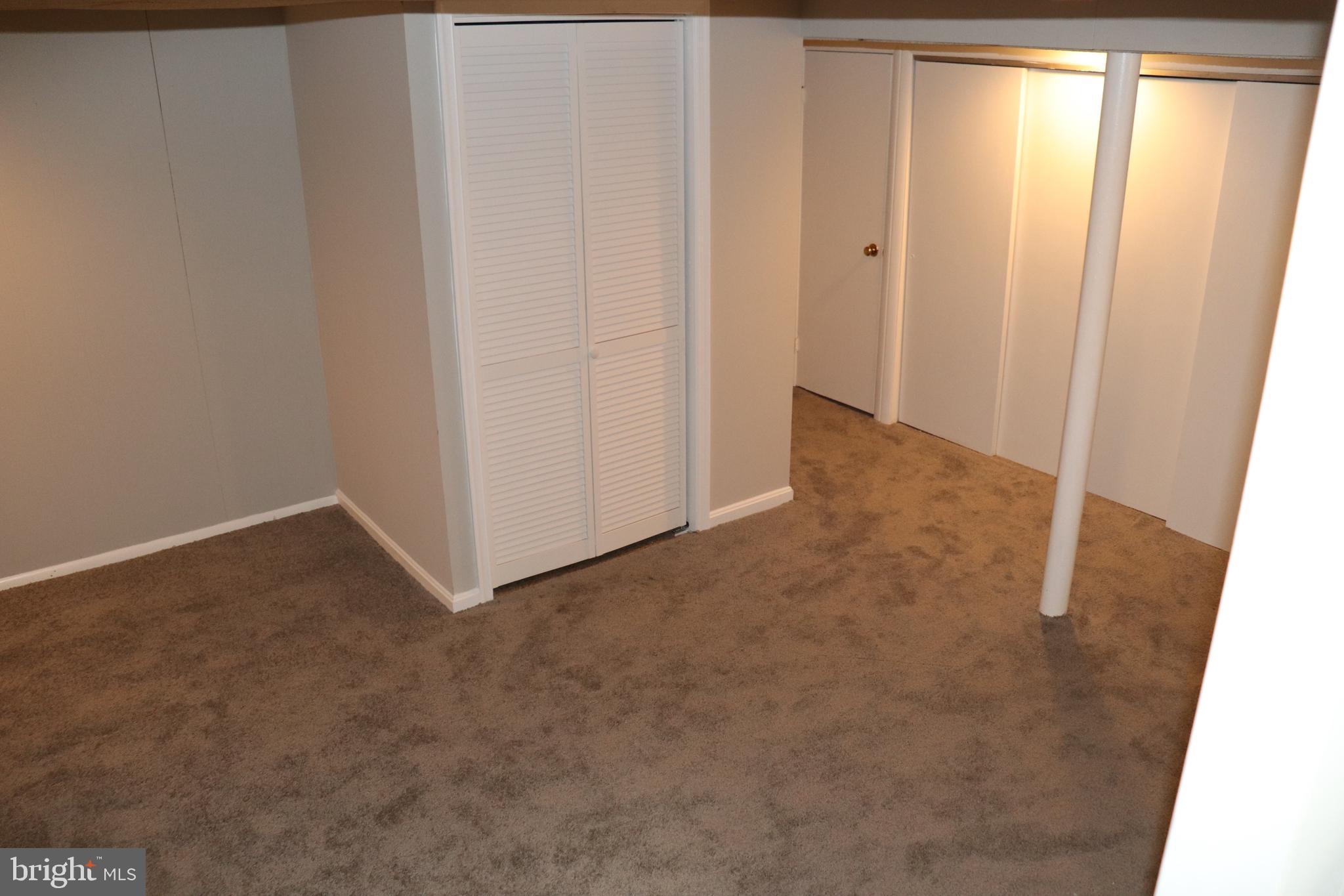 8623 Willow Oak Road Parkville, MD 21234 - Photo 25 of 27 a view of an empty room
