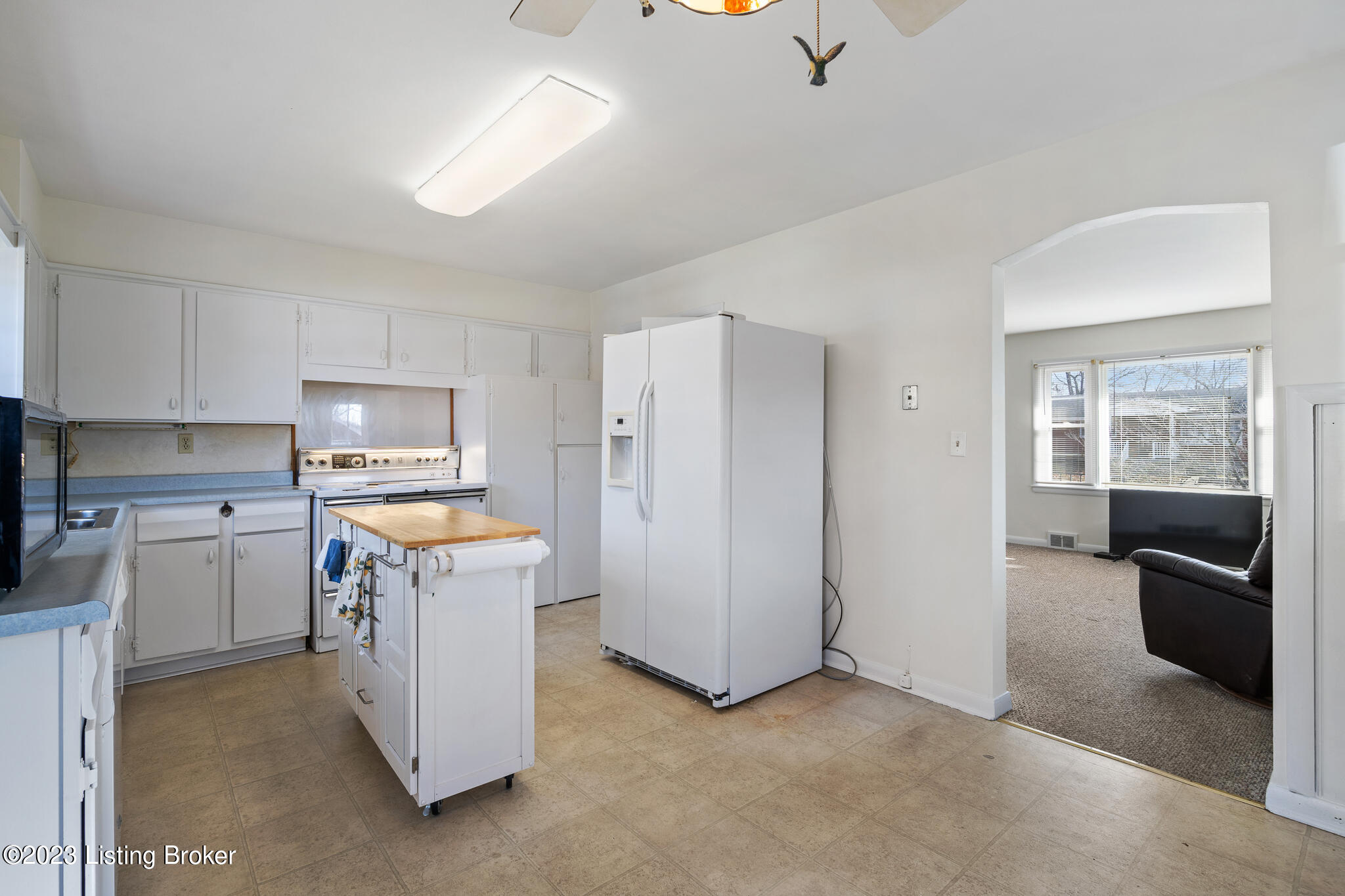12215 Hardwick Road Louisville, KY 40243 - Photo 11 of 37 12215 Hardwick Rd-22