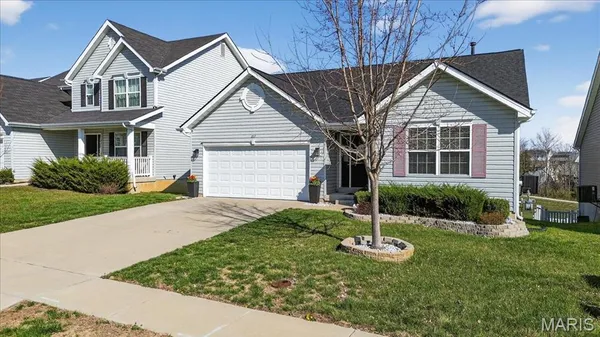 $390,000 | 207 Bluestem Lane, O'Fallon, MO 63366