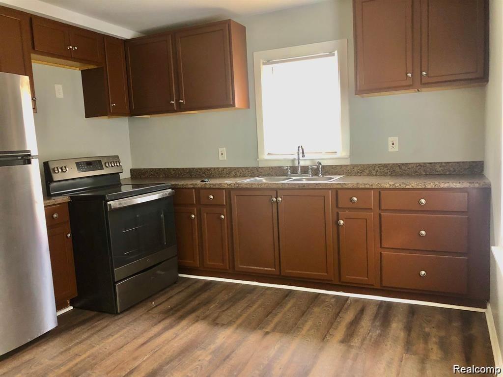 494 Frazier Street River Rouge, MI 48218 - Photo 5 of 23
