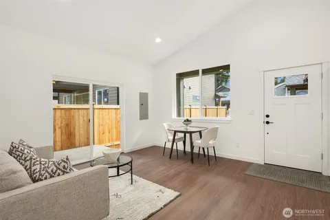 $499,950 | 12330 13th Place Southwest, Burien, WA 98146