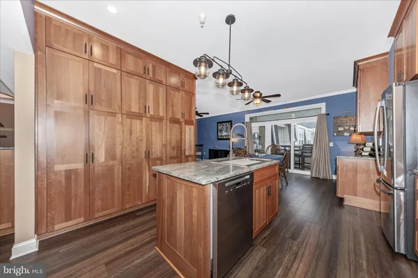 $885,900 | 2520 Waterside Drive, Unit 410, Frederick, MD 21701