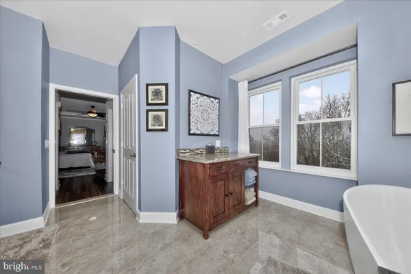 $885,900 | 2520 Waterside Drive, Unit 410, Frederick, MD 21701