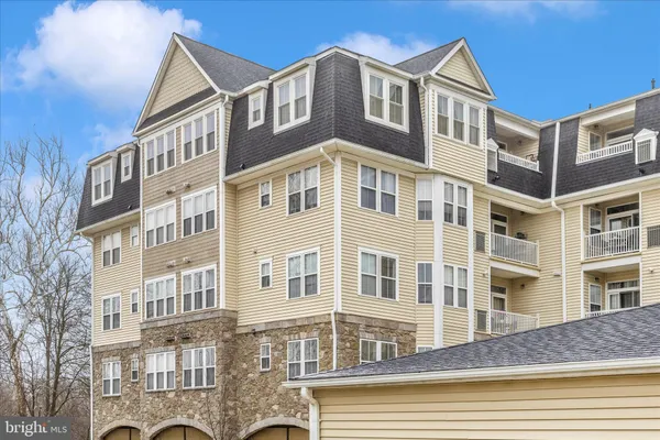$885,900 | 2520 Waterside Drive, Unit 410, Frederick, MD 21701