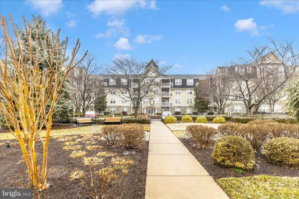 $885,900 | 2520 Waterside Drive, Unit 410, Frederick, MD 21701