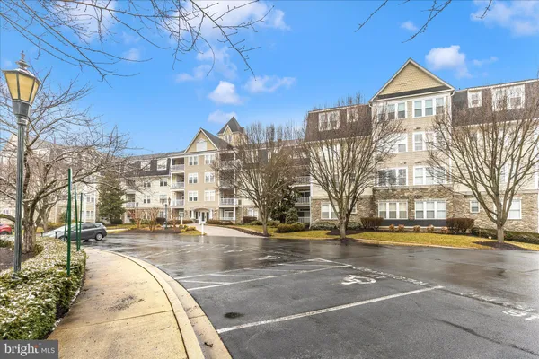 $885,900 | 2520 Waterside Drive, Unit 410, Frederick, MD 21701