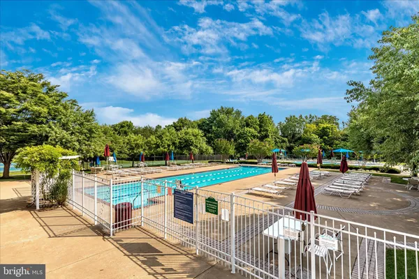 $885,900 | 2520 Waterside Drive, Unit 410, Frederick, MD 21701