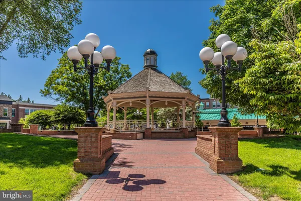 $885,900 | 2520 Waterside Drive, Unit 410, Frederick, MD 21701