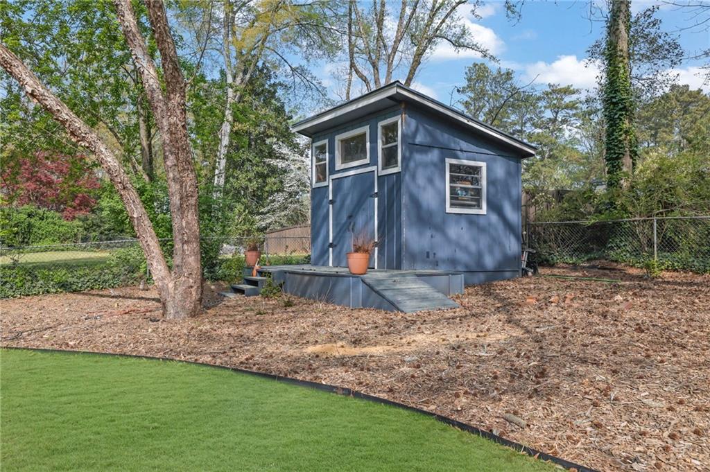2476 Burnt Leaf Lane Decatur, GA 30033 - Photo 33 of 41 a view of a house with backyard and trees