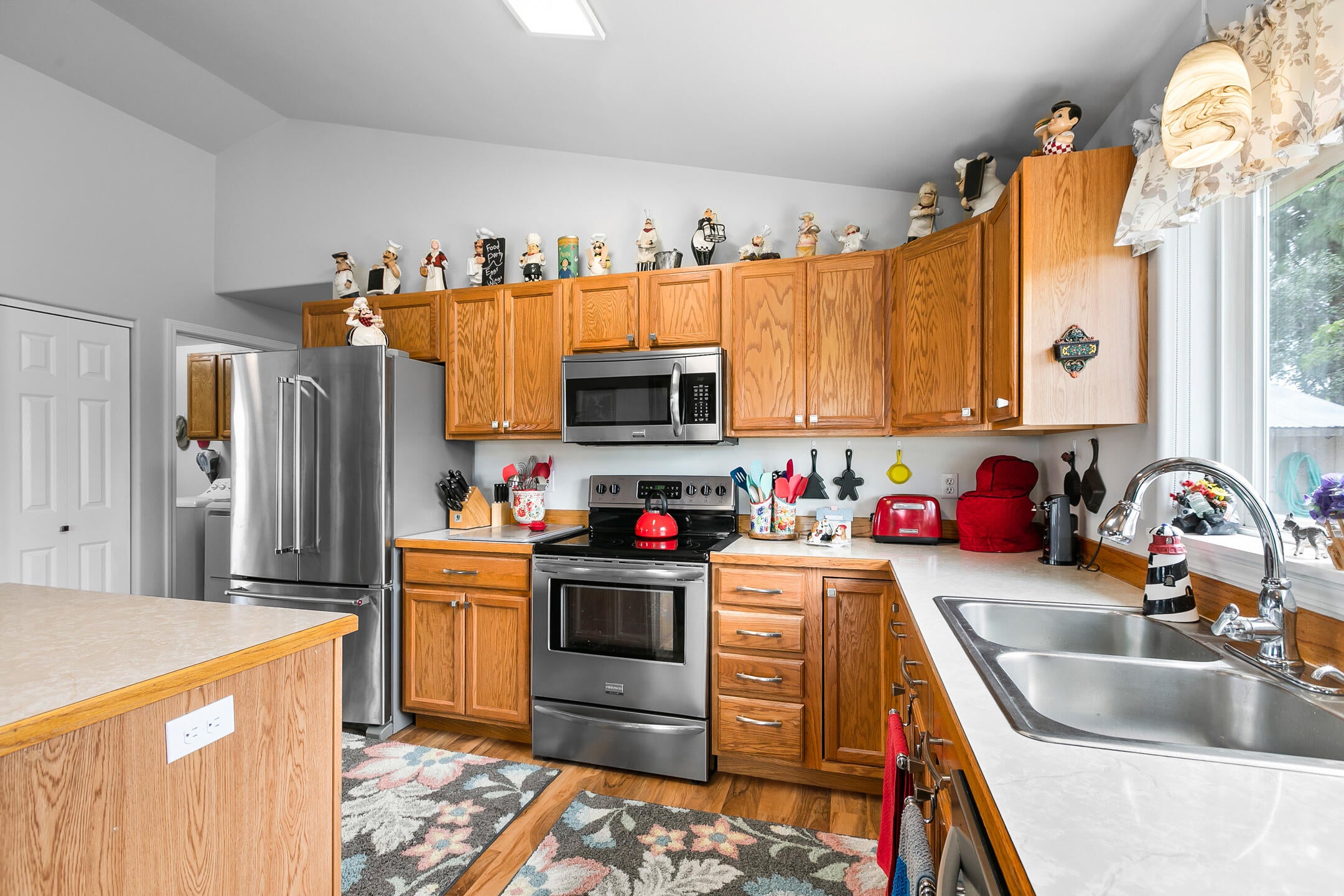 605 Center Ridge Drive Culver, OR 97734 - Photo 12 of 21 BB982EA2-71D2-40AF-8DFC-54C5DE9F8109