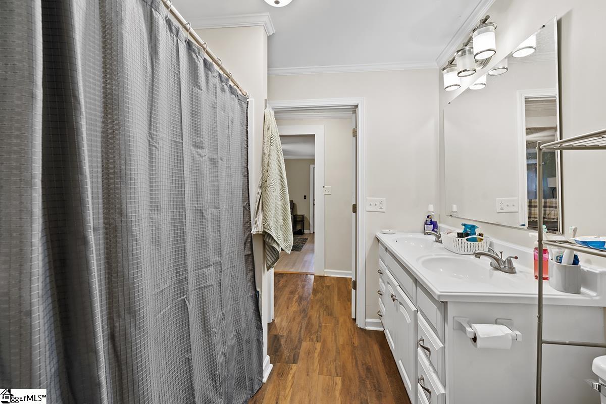 1766 Highway 308 Clinton, SC 29325 - Photo 11 of 13