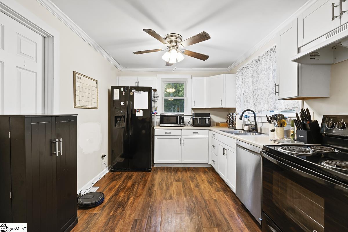 1766 Highway 308 Clinton, SC 29325 - Photo 5 of 13