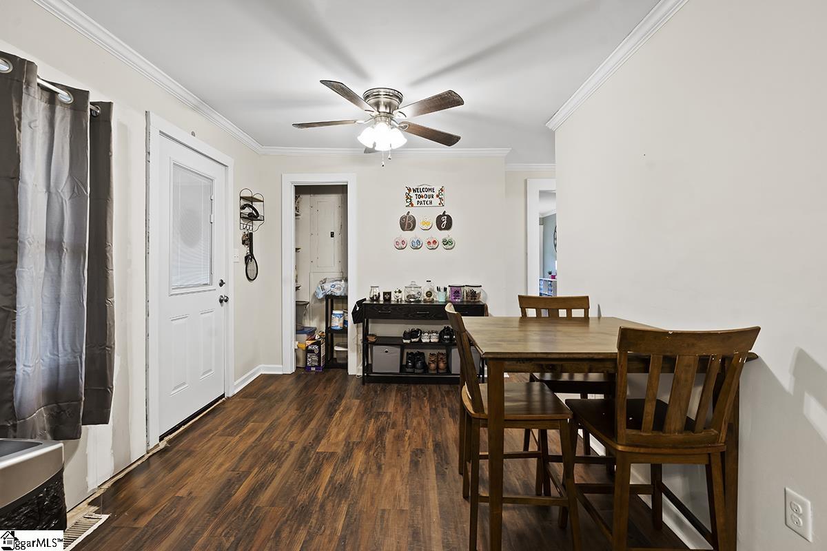 1766 Highway 308 Clinton, SC 29325 - Photo 7 of 13