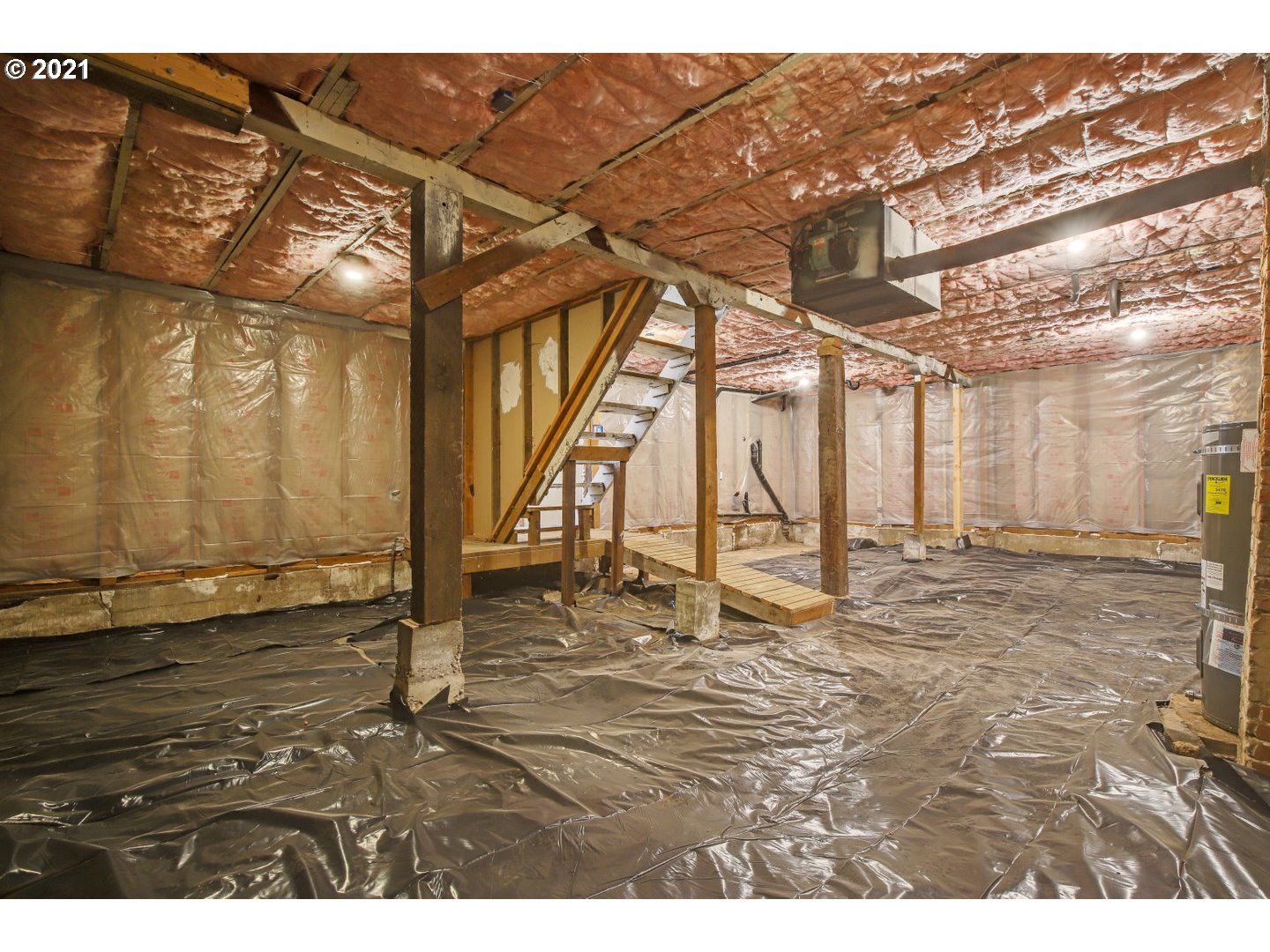 16946 Northwest St Helens Road Portland, OR 97231 - Photo 22 of 31 a view of an empty room