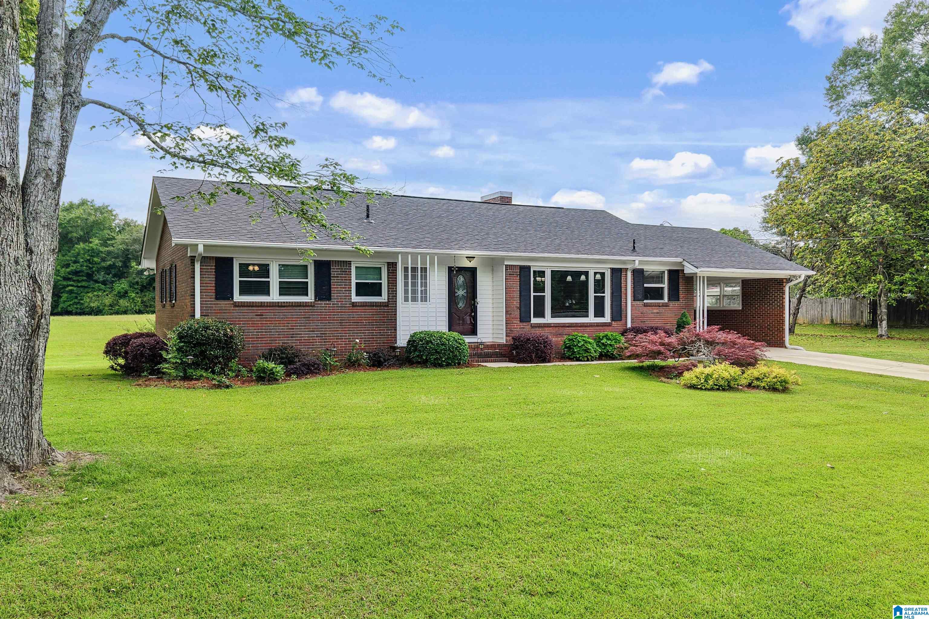 646 Main Street Jemison, AL 35085 - Photo 3 of 44