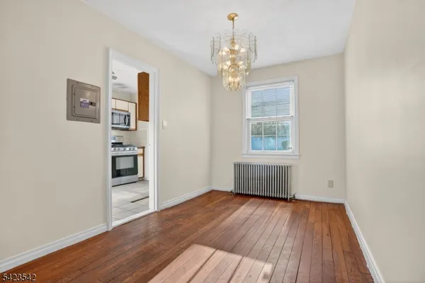 $129,900 | 145 River Drive, Unit 145, Elmwood Park, NJ 07407