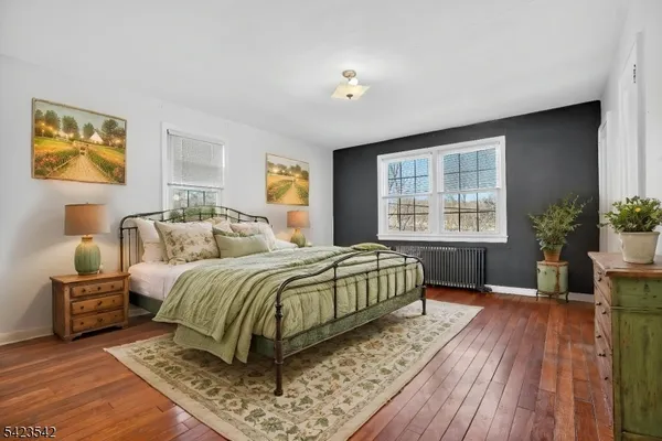 $129,900 | 145 River Drive, Unit 145, Elmwood Park, NJ 07407