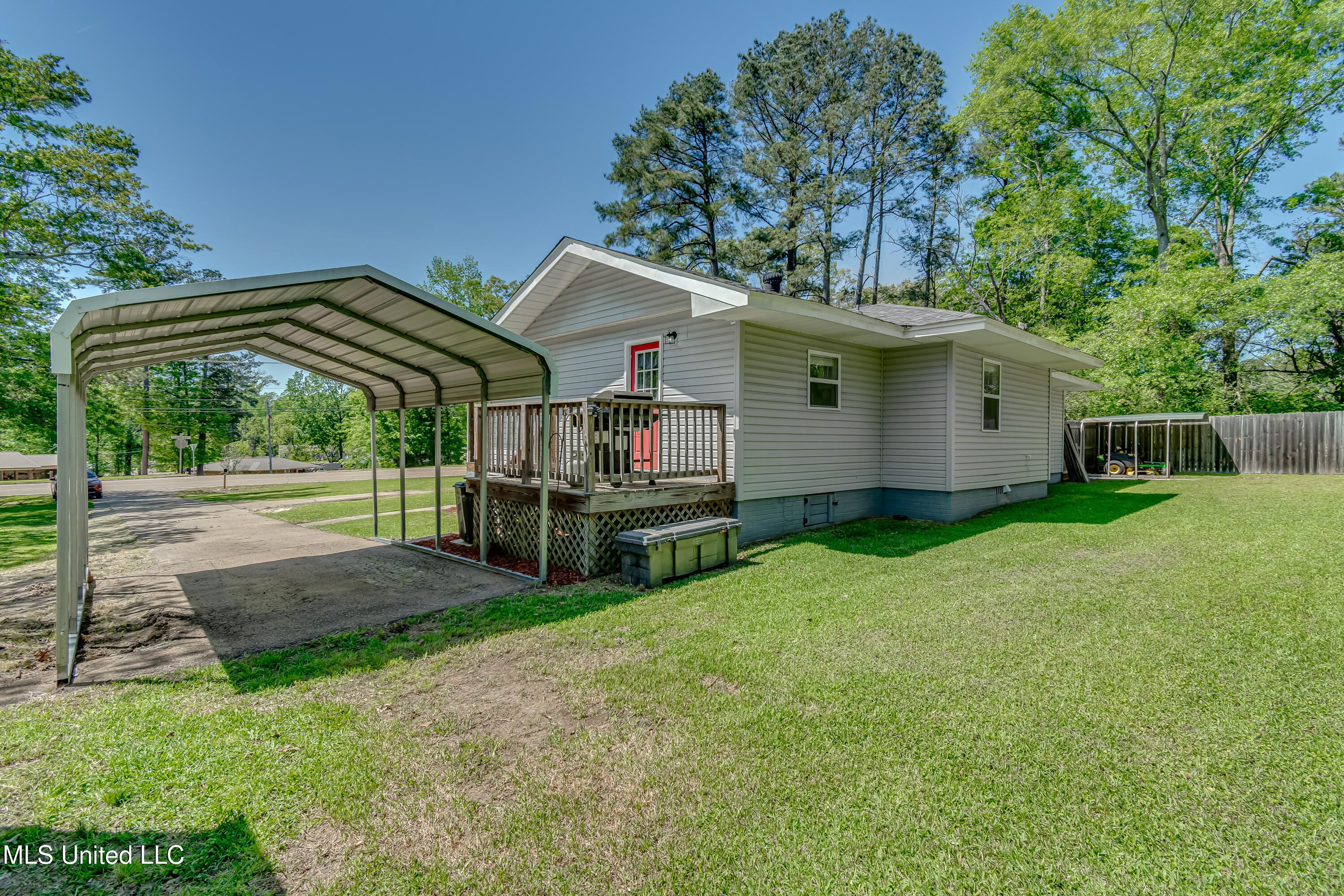 202 Trickhambridge Cove Brandon, MS 39042 - Photo 38 of 58 202 Trickham Bridge Rd-14