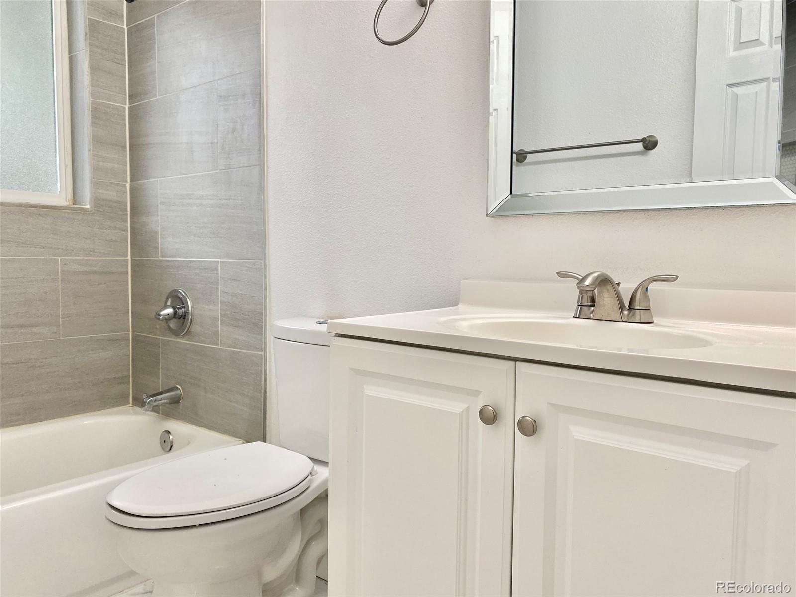 1127 Clinton Street Aurora, CO 80010 - Photo 6 of 8