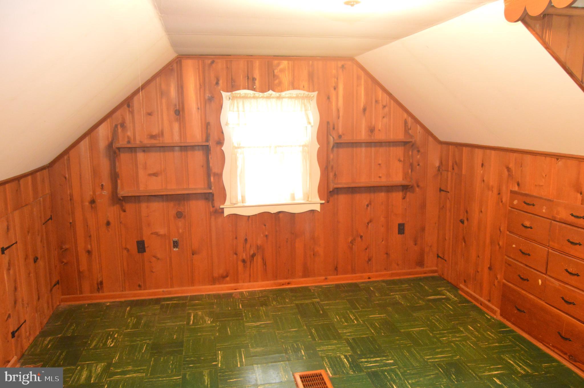 2121 Peters Road Reading, PA 19601 - Photo 9 of 28 Bedroom 2