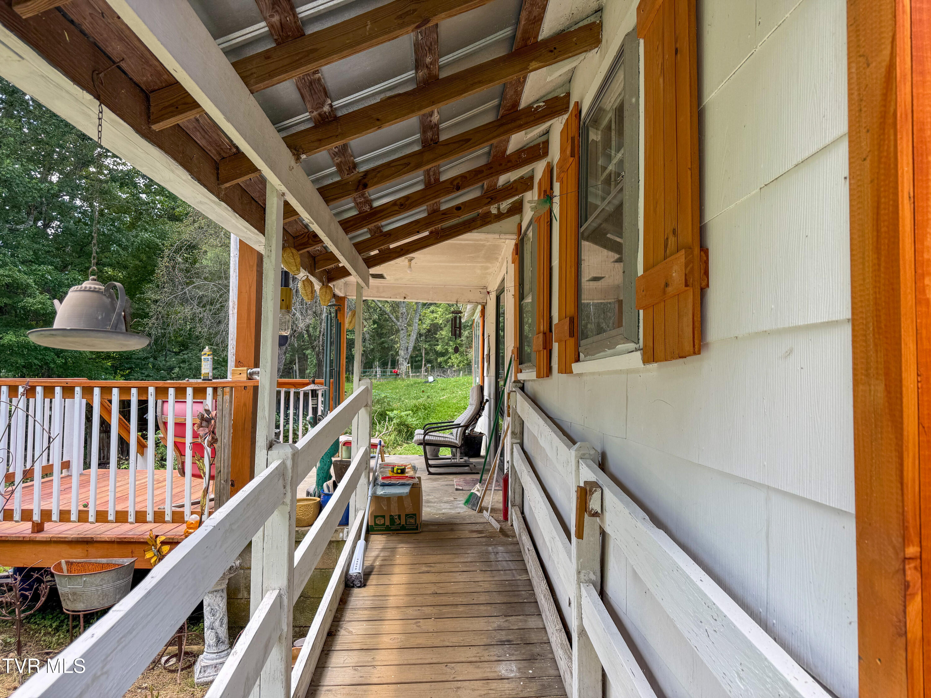 1091 Sandy Road Mountain City, TN 37683 - Photo 60 of 79 1091 Sandy Road 54