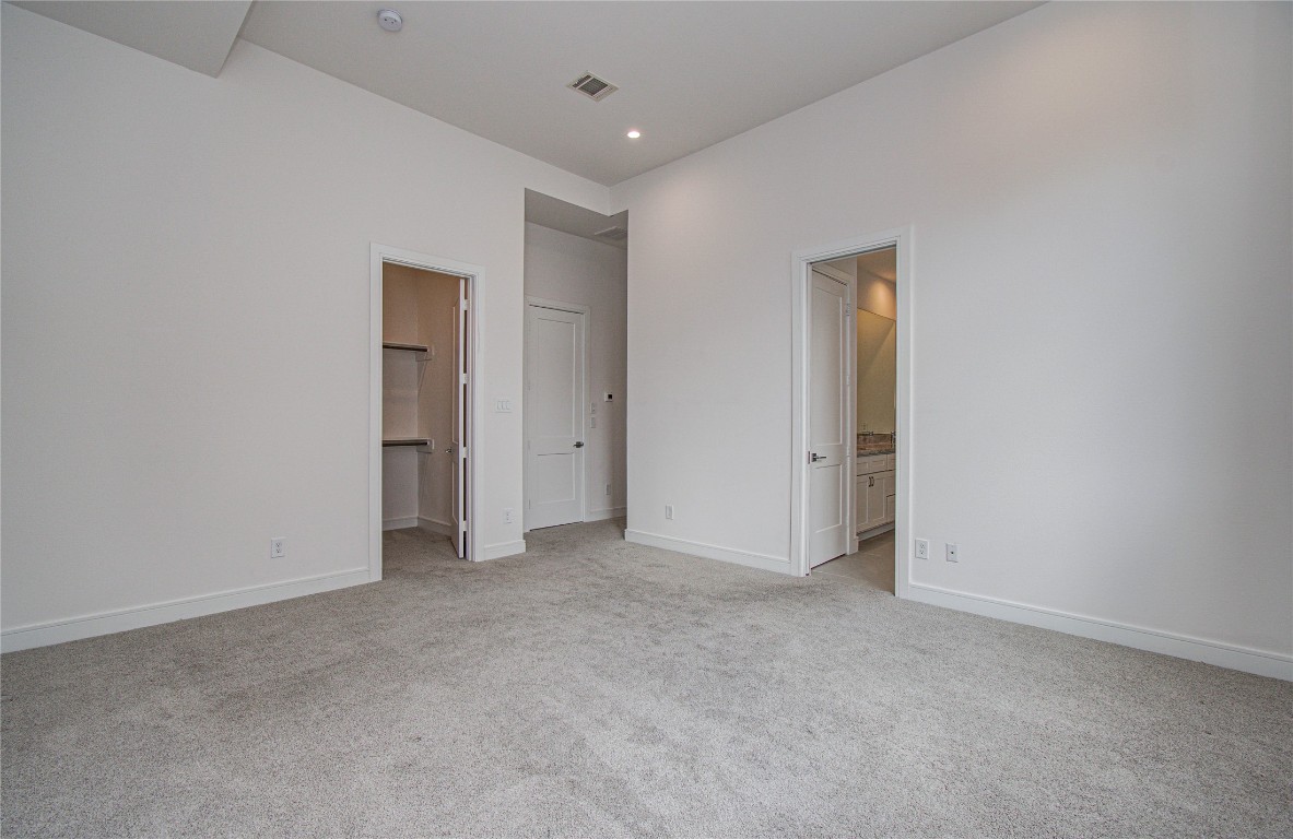 8930 Spring Knoll Forest Drive Houston, TX 77080 - Photo 22 of 37